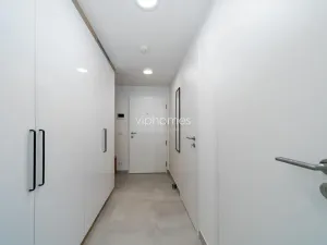 Pronájem bytu 2+kk, Praha - Vokovice, 59 m2