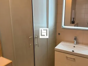 Prodej bytu 2+kk, Adamov, Komenského, 50 m2