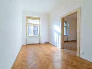 Pronájem bytu 2+1, Praha - Bubeneč, Čechova, 70 m2