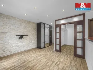 Prodej bytu 2+kk, Praha - Krč, Hurbanova, 39 m2