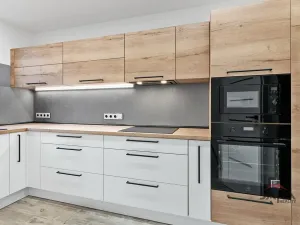 Prodej bytu 3+1, Mělnické Vtelno, Sídliště Střed, 107 m2