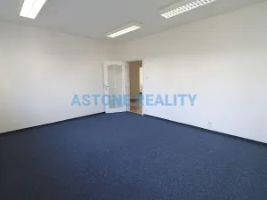 Pronájem kanceláře, Praha - Hloubětín, Klánovická, 78 m2