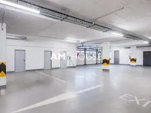 Pronájem bytu 1+kk, Praha - Strašnice, Zvěřinova, 51 m2