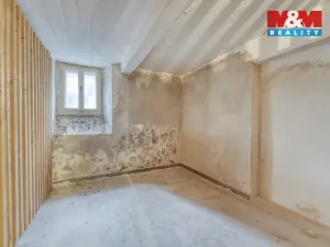 Prodej bytu 1+1, Plzeň - Doudlevce, Révová, 46 m2