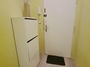 Pronájem bytu 2+kk, Praha - Braník, Vrbova, 47 m2