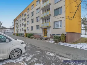 Prodej bytu 3+1, Lázně Bohdaneč, Na Lužci, 62 m2