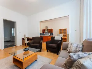 Pronájem bytu 3+1, Praha - Staré Město, Bílkova, 92 m2