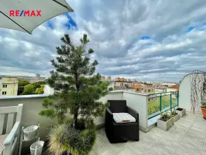 Pronájem bytu 2+kk, Praha - Nusle, U družstva Ideál, 32 m2