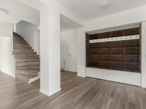 Prodej rodinného domu, Mnichovice, 591 m2