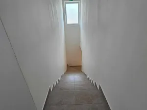 Pronájem bytu 1+kk, Chlumec nad Cidlinou, 45 m2