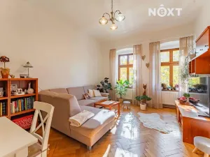 Prodej rodinného domu, Štíty, nám. Míru, 267 m2