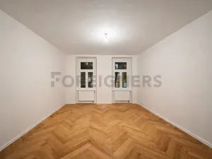 Pronájem bytu 2+kk, Praha - Vinohrady, Velehradská, 45 m2