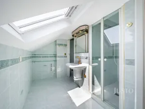 Pronájem bytu 4+1, Třeboň, Lesní, 125 m2