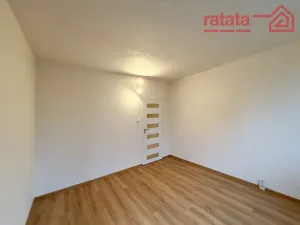 Pronájem bytu 3+1, Klášterec nad Ohří, Na Vyhlídce, 66 m2