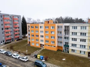 Prodej bytu 2+1, Suchdol nad Lužnicí, sídl. 9. května, 57 m2