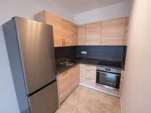 Pronájem bytu 2+kk, Praha - Strašnice, Strančická, 44 m2