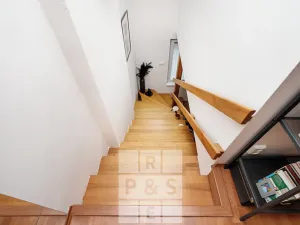 Prodej bytu 2+kk, Praha - Radlice, Na Farkáně III, 60 m2