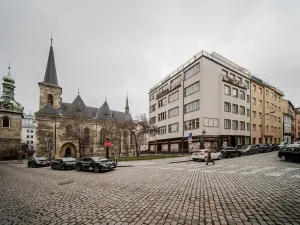 Pronájem bytu 1+kk, Praha - Nové Město, Biskupský dvůr, 27 m2