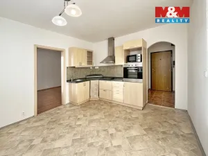 Pronájem bytu 2+1, Děčín - Děčín IX-Bynov, Kyjevská, 54 m2