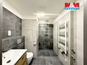 Pronájem bytu 2+kk, Praha - Hlubočepy, Fabiánové, 45 m2