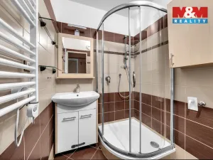 Pronájem bytu 2+1, Pardubice, Družby, 48 m2