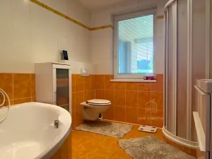 Prodej rodinného domu, Těmice, 252 m2