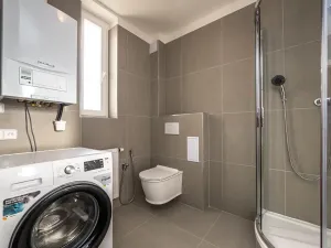 Pronájem bytu 1+kk, Praha - Nové Město, Lípová, 48 m2