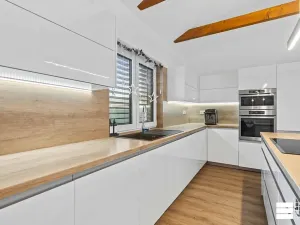 Prodej rodinného domu, Tišice, Na ladech, 135 m2