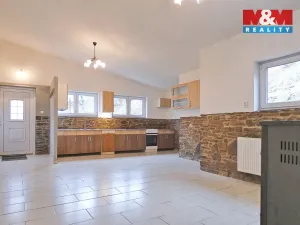 Prodej bytu 2+kk, Červené Pečky, Dobešovice, 66 m2
