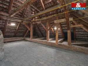 Prodej rodinného domu, Střemošice, 120 m2
