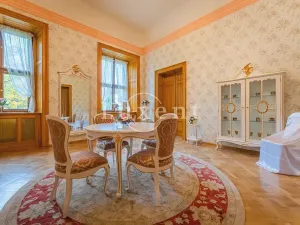 Pronájem komerční nemovitosti, Mirošov, náměstí Míru, 1364 m2