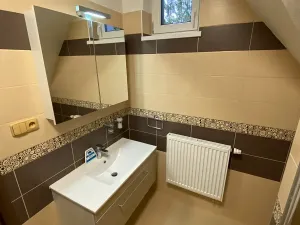 Prodej ubytování, Benecko, 635 m2