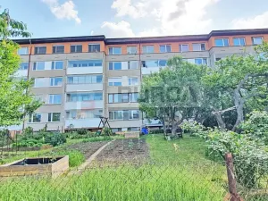 Prodej bytu 3+1, Měšice, 68 m2