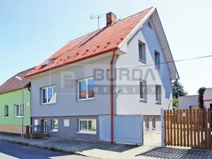 Prodej rodinného domu, Mělník, Komenského, 203 m2