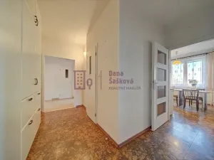 Pronájem bytu 4+1, Jindřichův Hradec, Kosmonautů, 87 m2