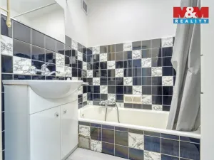 Prodej bytu 3+1, Plzeň, Na Kovárně, 70 m2