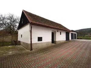 Prodej komerční nemovitosti, Borotice, 282 m2