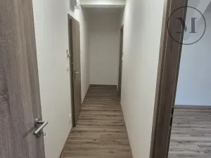 Pronájem bytu 2+kk, České Budějovice, Novohradská, 42 m2