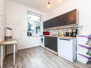 Prodej obchodního prostoru, Praha - Štěrboholy, Ústřední, 280 m2