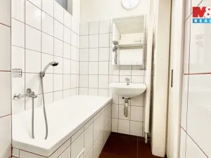 Prodej bytu 2+kk, Mladá Boleslav - Mladá Boleslav II, náměstí Míru, 53 m2