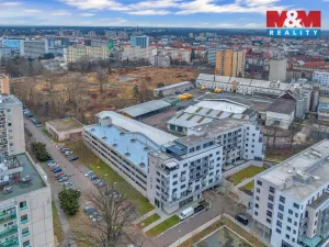 Pronájem bytu 2+kk, Pardubice - Zelené Předměstí, nábřeží Závodu míru, 79 m2