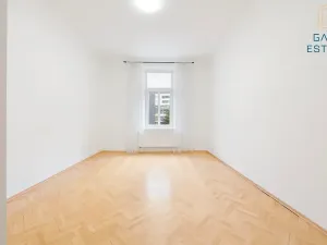 Prodej bytu 2+1, Olomouc, Smetanova, 67 m2