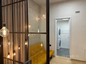 Prodej bytu 3+kk, Praha - Vysočany, Kolbenova, 65 m2