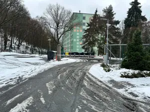 Pronájem bytu 1+kk, Děčín, Na Slatinách, 38 m2