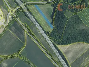 Prodej komerčního pozemku, Hustopeče, 27506 m2