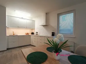 Prodej bytu 3+kk, Ostrava, Na Prádle, 87 m2