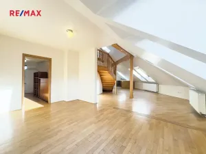 Prodej atypického bytu, Praha - Smíchov, Na Březince, 135 m2