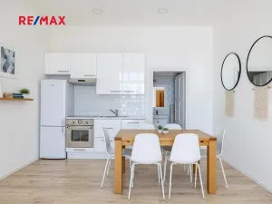 Prodej rodinného domu, Vráž, Nad Loděnicí, 219 m2