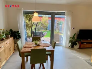 Pronájem rodinného domu, Mukařov, Na Kopci, 103 m2