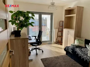 Pronájem rodinného domu, Mukařov, Na Kopci, 103 m2